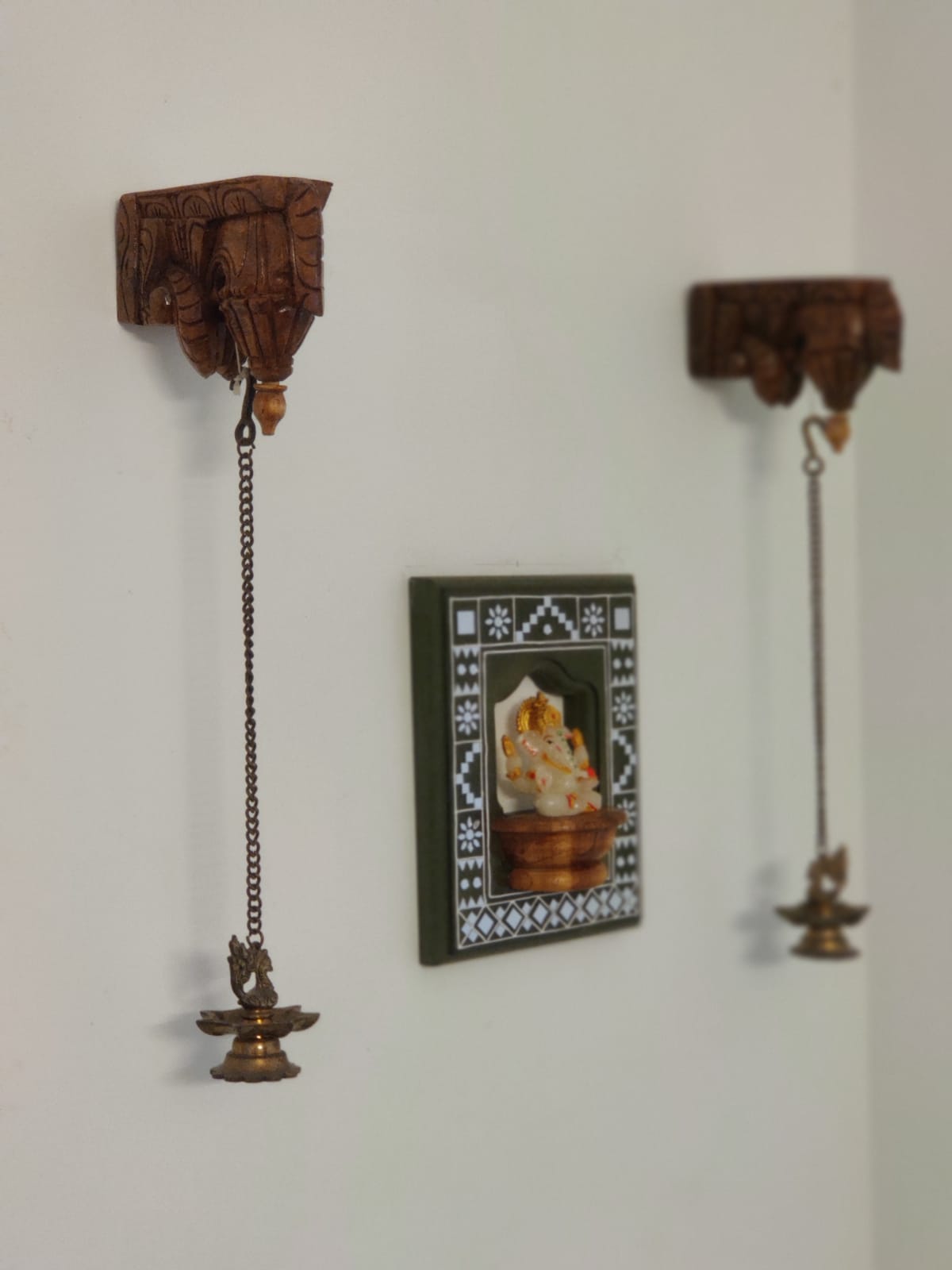 Lippan Art Style Maadam - Boho Fusion - Traditional Elegance