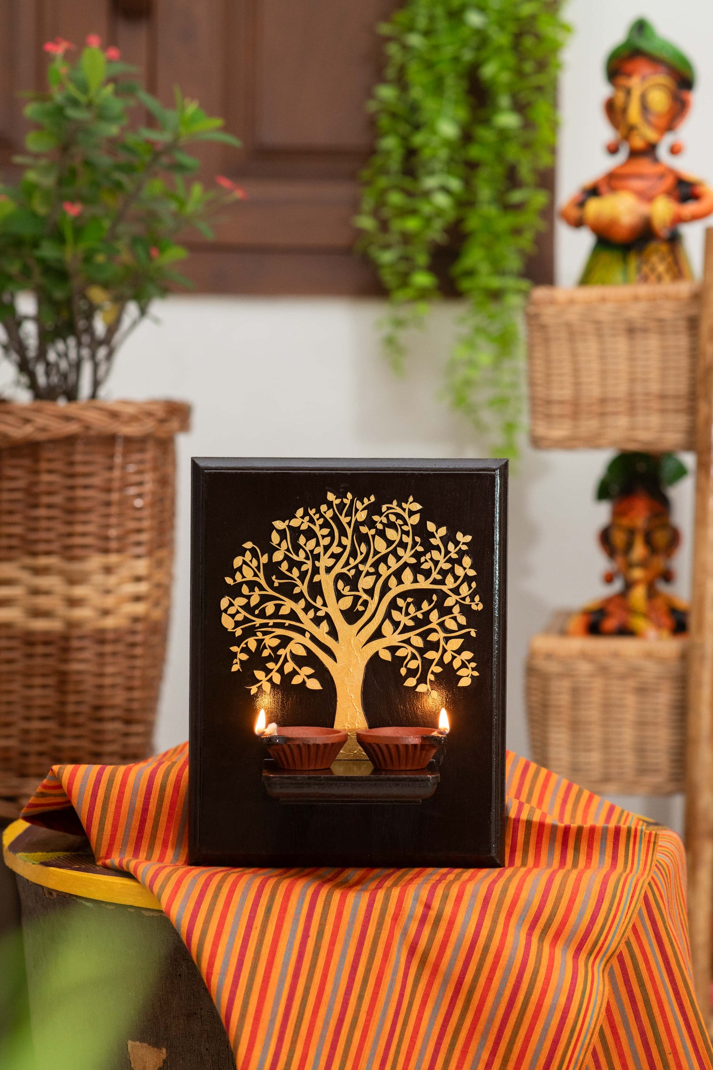 Tree of Life - A Symbol Of Prosperity - Dark Brown - Single Piece