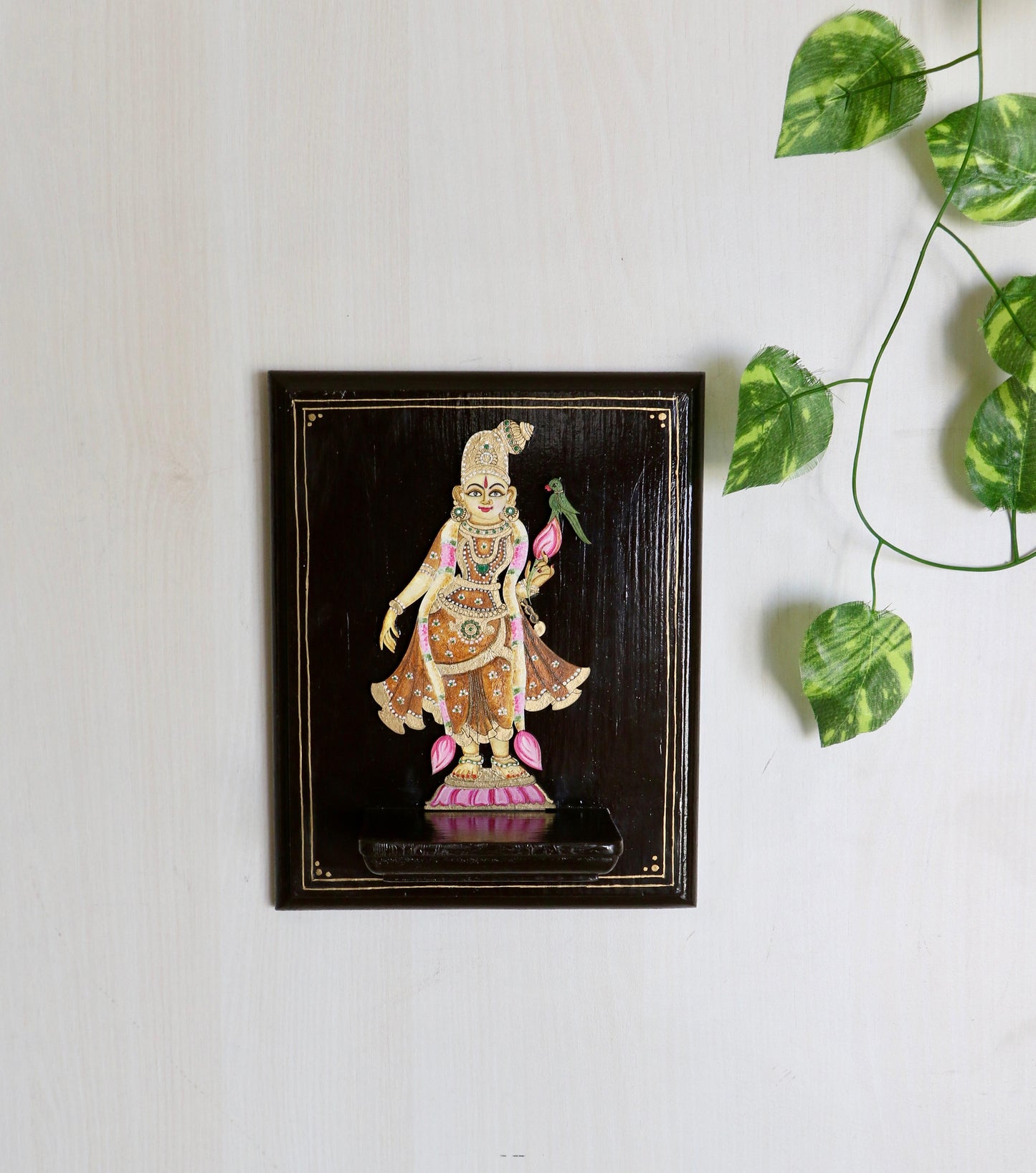 Andal - A Timeless Grace - Vintage Style