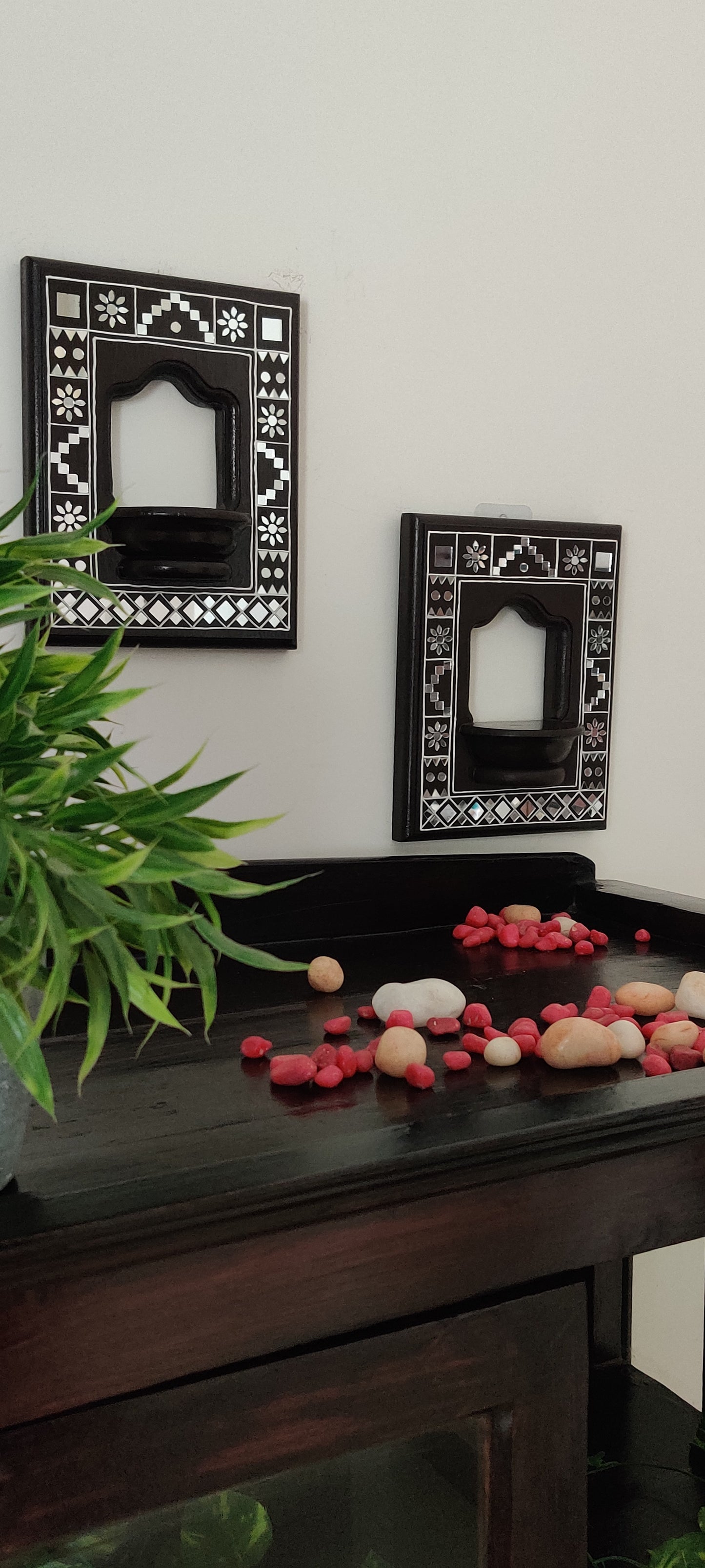 Lippan Art Style Maadam - Dark Brown - Traditional Elegance - Set Of 2