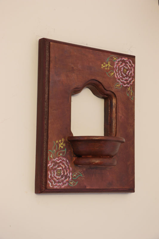 Floral Motifs - Golden Maroon Appeal - Single Piece