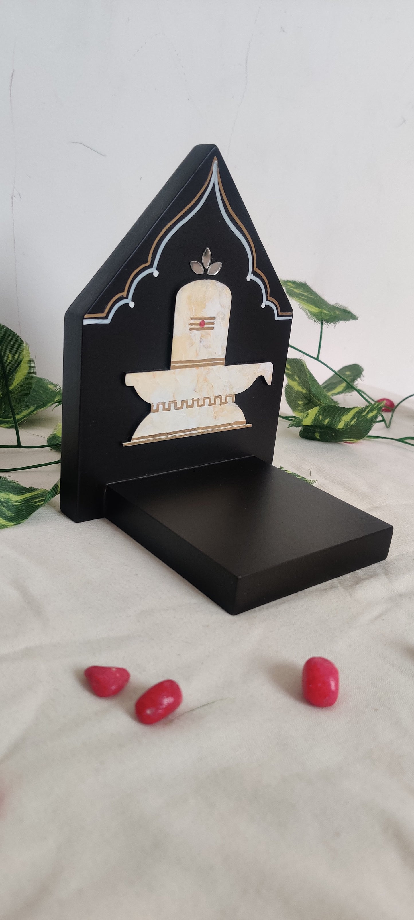 Kutty Maadam - Dark Brown - Vilva Leaf Lingam- Single Piece